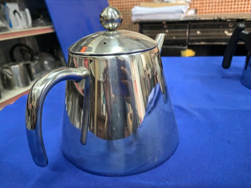 1.5L Stainless Steel Teapot, Thicker Water Kettle with Filter, Silver Teapot for Induction Cooker