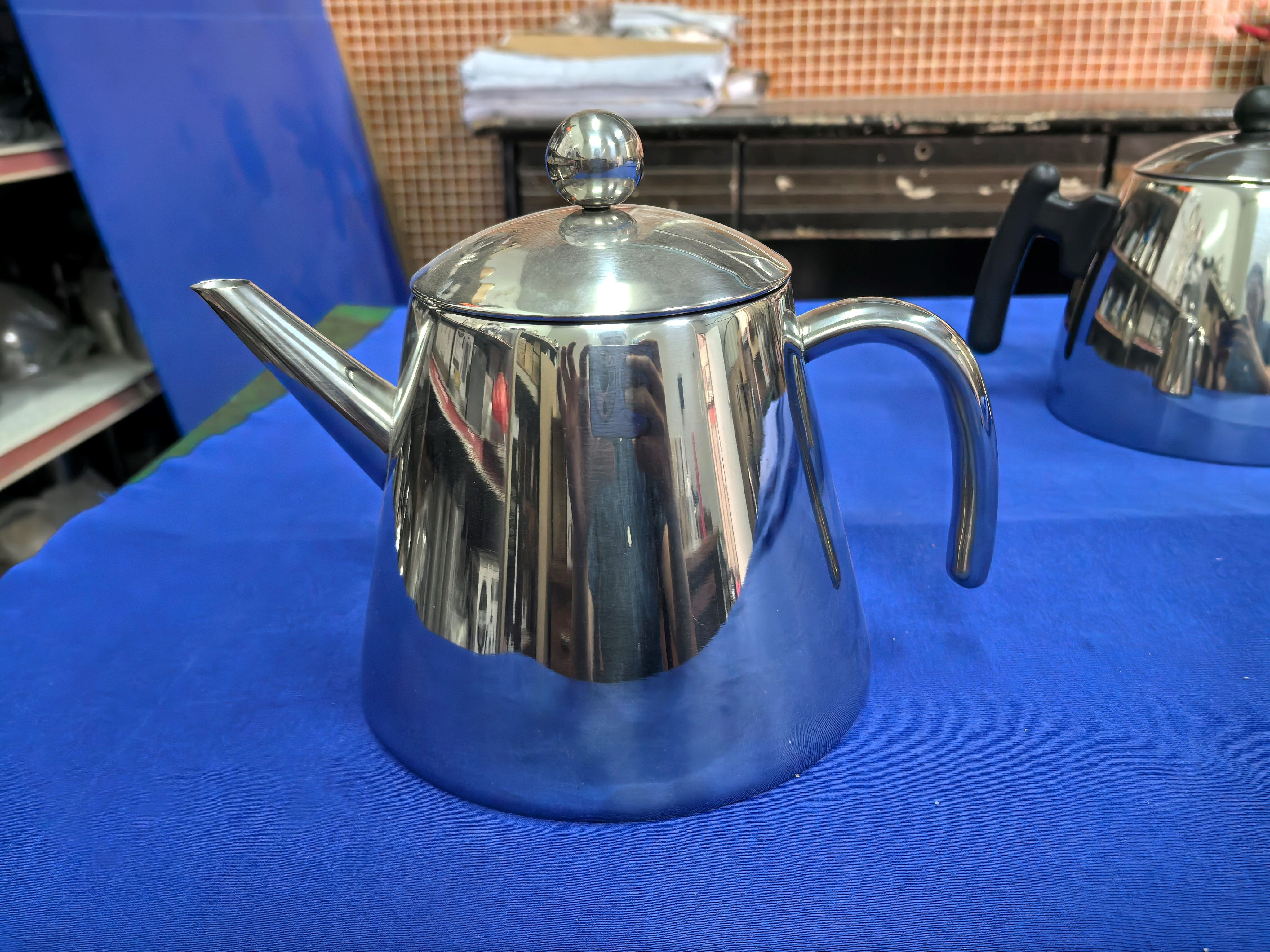 1.5L Stainless Steel Teapot, Thicker Water Kettle with Filter, Silver Teapot for Induction Cooker